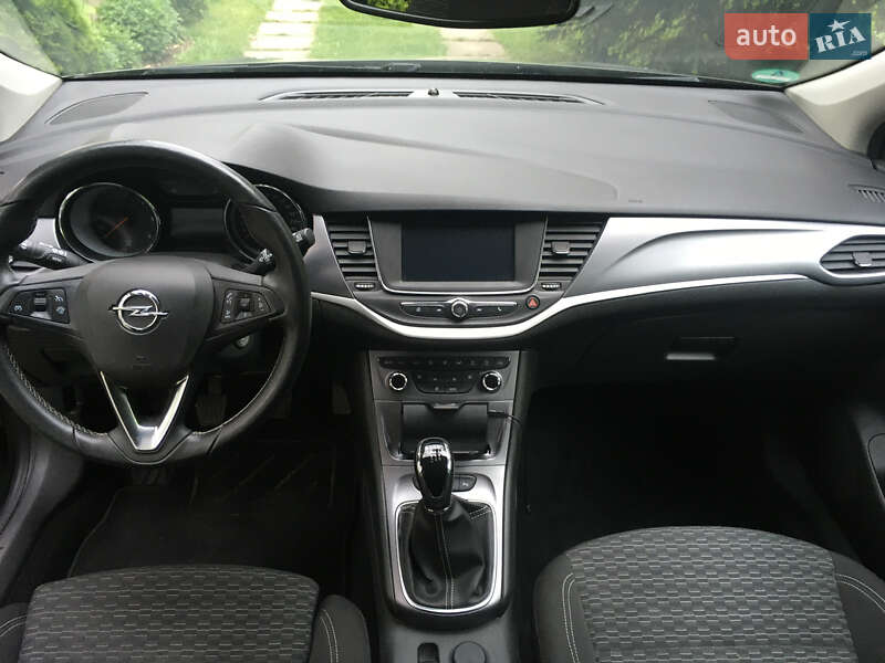 Універсал Opel Astra 2017 в Бучачі