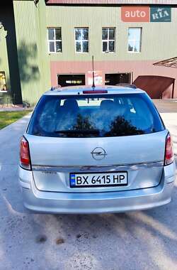 Универсал Opel Astra 2006 в 