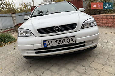 Универсал Opel Astra 2001 в Вышгороде