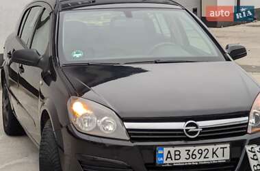 Хэтчбек Opel Astra 2005 в Виннице