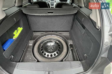 Універсал Opel Astra 2012 в 