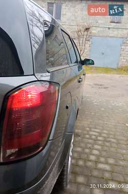 Універсал Opel Astra 2009 в Городку