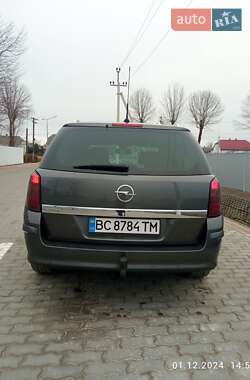 Універсал Opel Astra 2009 в Городку