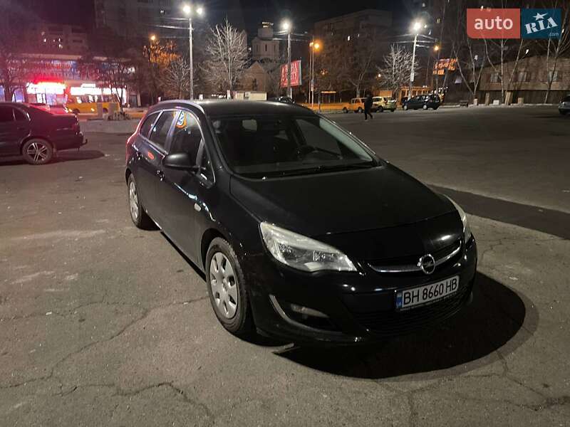 Универсал Opel Astra 2013 в Одессе