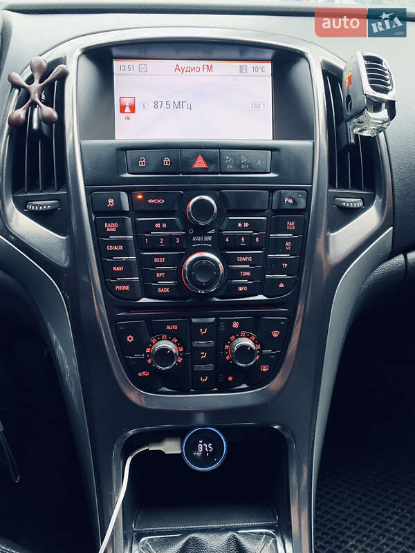 Универсал Opel Astra 2012 в Львове фото 10 Универсал Opel Astra 2012 в Львове