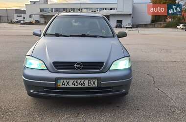 Седан Opel Astra 2008 в Хмельницькому