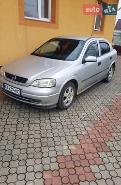 Седан Opel Astra 2000 в Коломиї