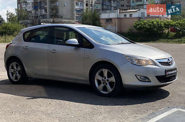 Хетчбек Opel Astra 2010 в Червонограді