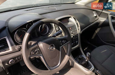 Хетчбек Opel Astra 2010 в Червонограді