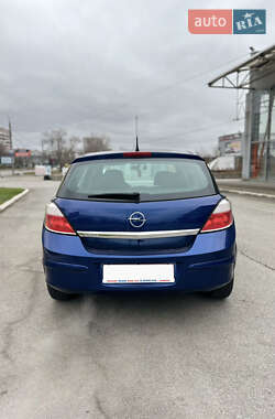 Хетчбек Opel Astra 2007 в Запоріжжі