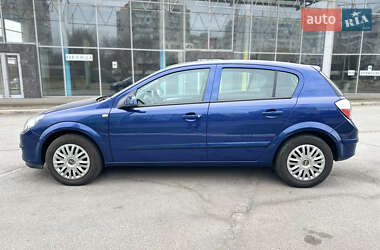 Хетчбек Opel Astra 2007 в Запоріжжі