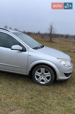 Универсал Opel Astra 2008 в 