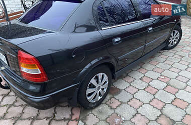 Седан Opel Astra 2007 в Звягелі