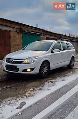 Універсал Opel Astra 2008 в Черкасах