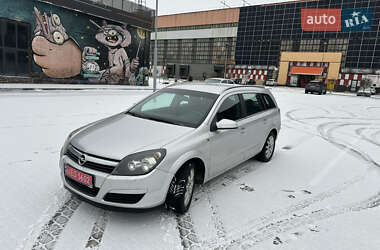 Универсал Opel Astra 2005 в Луцке