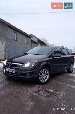 Універсал Opel Astra 2009 в Городку