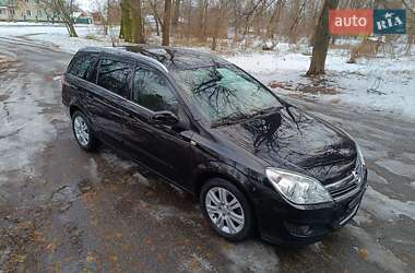 Универсал Opel Astra 2008 в Нежине