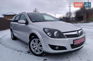 Универсал Opel Astra 2009 в Ковеле