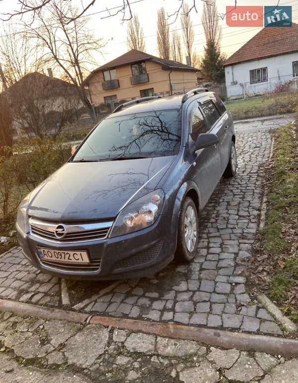 Opel Astra 2009