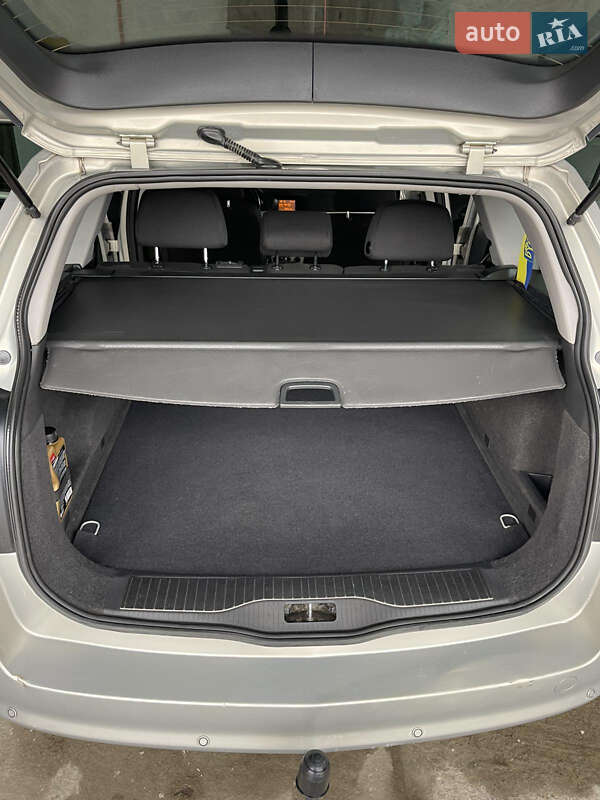 Универсал Opel Astra 2008 в Черновцах
