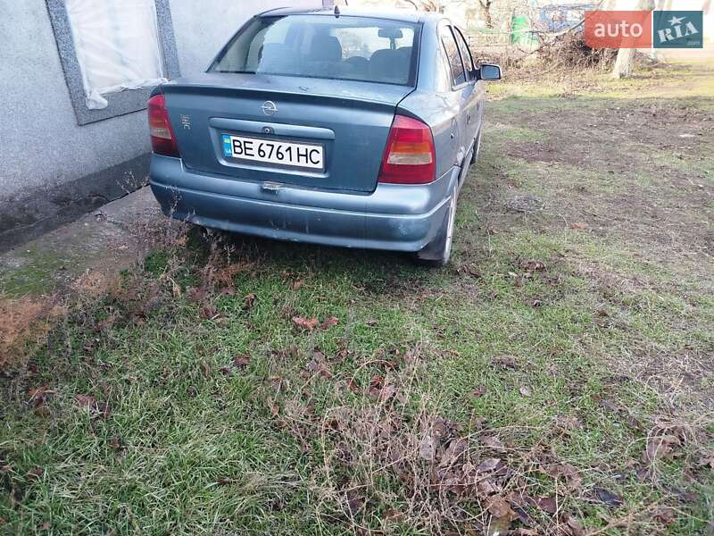 Седан Opel Astra 1999 в Херсоні