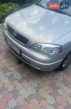 Седан Opel Astra 2007 в 