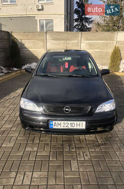 Хетчбек Opel Astra 2004 в Козятині