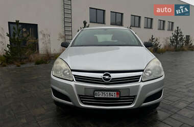 Универсал Opel Astra 2008 в Луцке