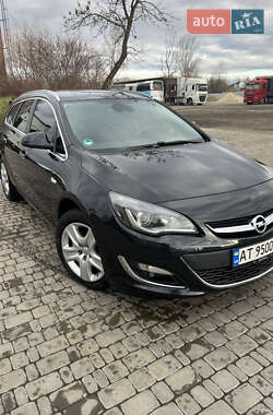 Універсал Opel Astra 2013 в Коломиї