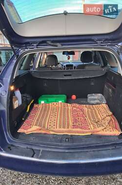 Універсал Opel Astra 2013 в Жидачові