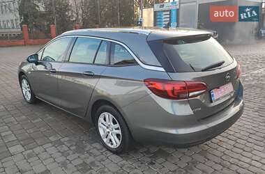 Універсал Opel Astra 2019 в Луцьку