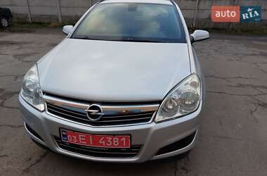 Універсал Opel Astra 2009 в Нововолинську