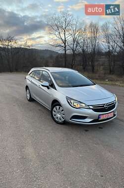 Универсал Opel Astra 2019 в Долине