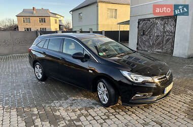 Универсал Opel Astra 2019 в Бродах