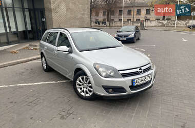 Универсал Opel Astra 2005 в Каменском