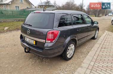 Універсал Opel Astra 2009 в Коломиї