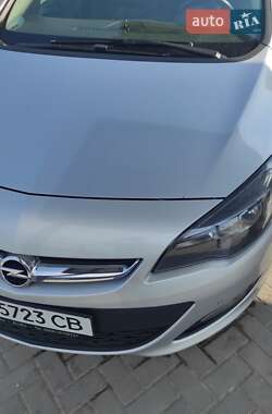 Универсал Opel Astra 2015 в 