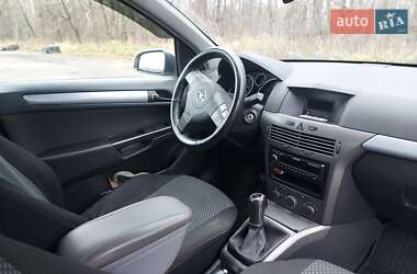 Универсал Opel Astra 2006 в 