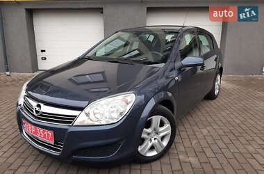 Хэтчбек Opel Astra 2009 в Коломые