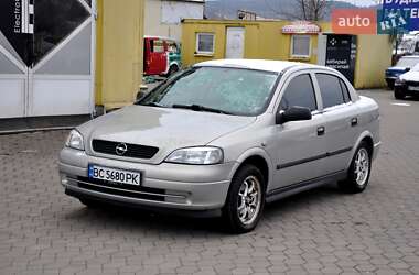 Седан Opel Astra 2006 в Львові