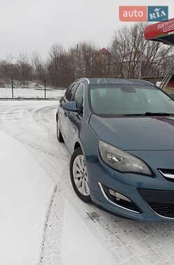 Универсал Opel Astra 2013 в Коломые