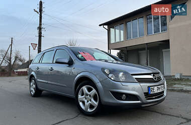 Універсал Opel Astra 2008 в Умані