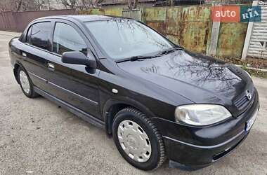 Седан Opel Astra 2008 в Запоріжжі