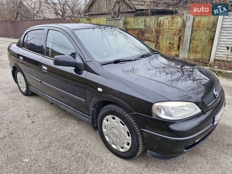 Седан Opel Astra 2008 в Запоріжжі