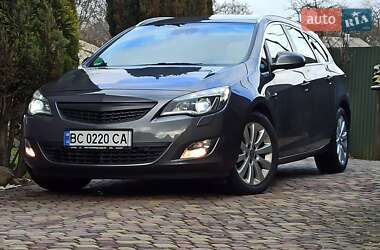 Універсал Opel Astra 2012 в Новому Розділі