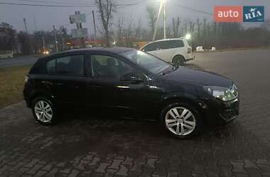 Хетчбек Opel Astra 2007 в Червонограді