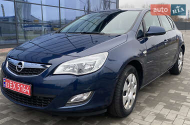 Хетчбек Opel Astra 2012 в Києві