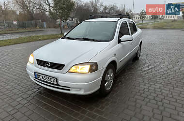 Седан Opel Astra 2003 в Володимирі