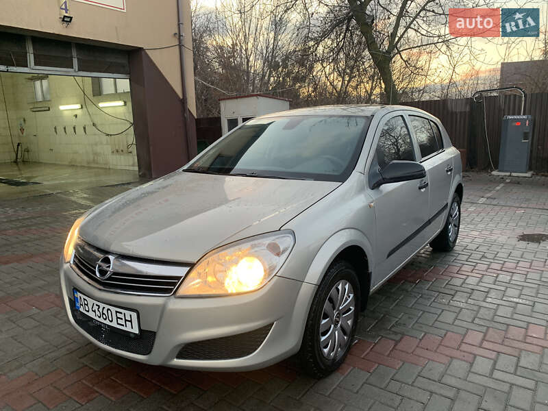 Хетчбек Opel Astra 2007 в Вінниці