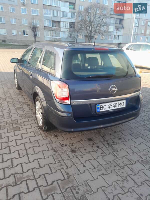 Opel Astra 2008